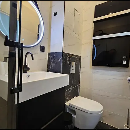 Apartment Sous Les Toits Antibes